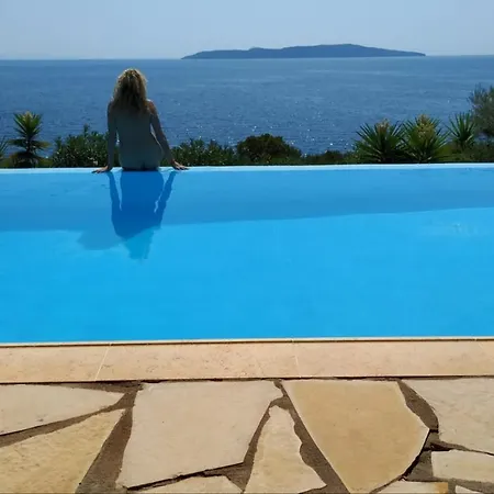 ヴィラ Beachfront Villa Eva Évyiros