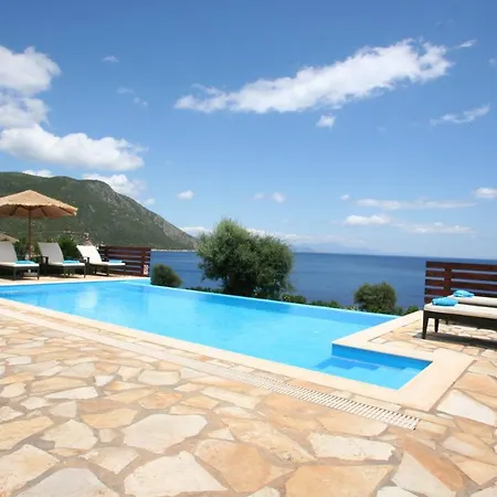 ヴィラ Beachfront Villa Eva Évyiros